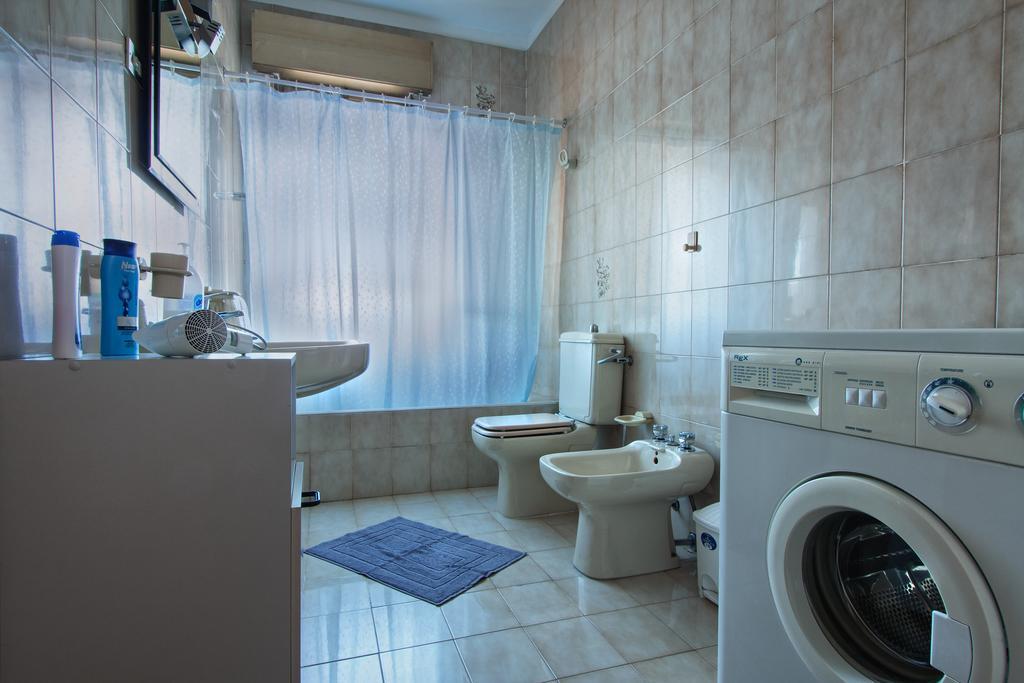 Joanne B&B Canicattini Bagni Ruang foto