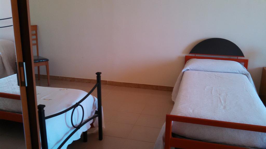 Joanne B&B Canicattini Bagni Ruang foto