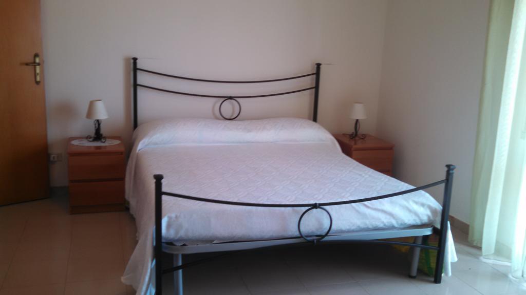 Joanne B&B Canicattini Bagni Bagian luar foto